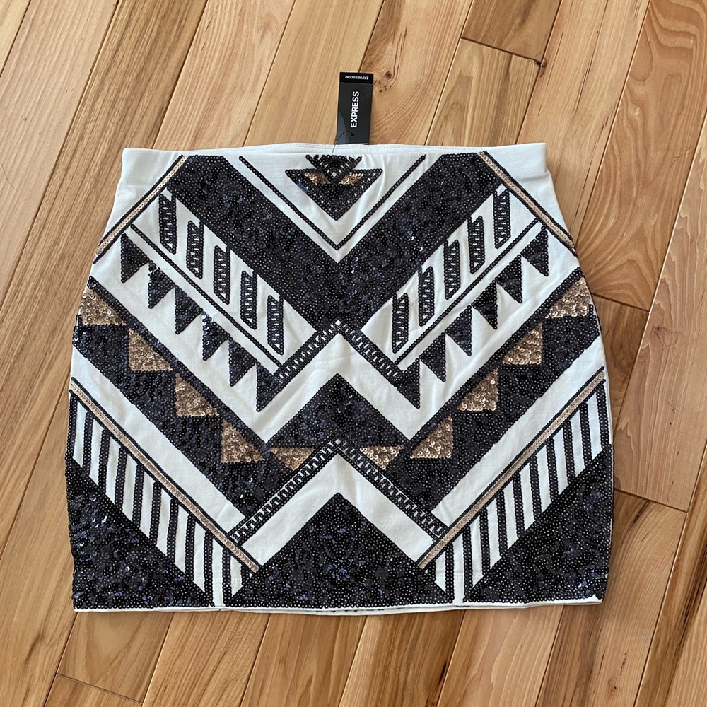 Express Sequin Skirt